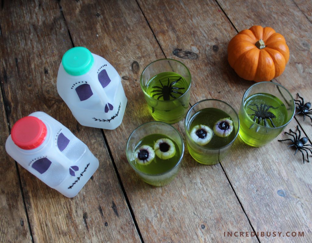 Halloween-Food-Jelly-Eyeballs-and-Spiders-and-Milk-bottle-skulls