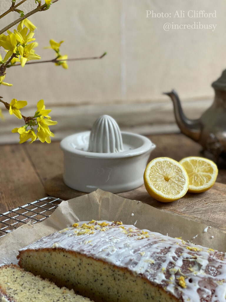 Lemon-Poppy-Seed-Cake-recipe-LOAF