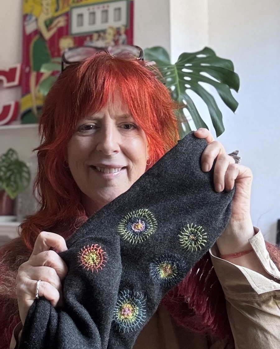 Ali Clifford with the incredibusy firework repair style